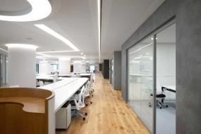 现代办公室布置吊灯效果图片