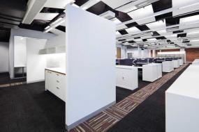 办公室高隔断文件柜装修效果图片