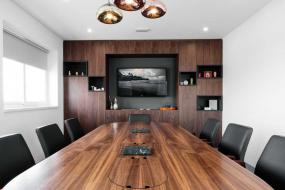 最新会议室隔断设计装修效果图