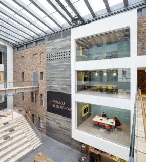 公司会议室隔断装修效果图赏析