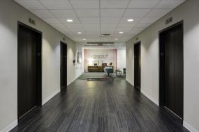 时尚风格装修办公室走道效果图