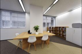 现代简约风格办公室吊顶设计效果图片