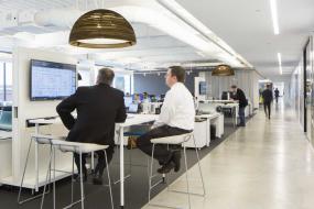 小会议室室内吊顶装修效果图欣赏