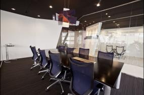 现代办公室吊顶设计效果图大全