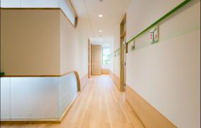 公司办公室室内玻璃隔断装修效果图片大全