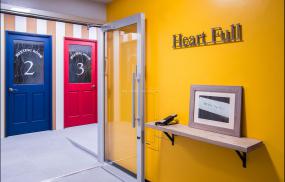 写字楼塑钢板吊顶装修设计效果图片