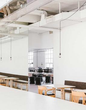 小型办公室多功能椅子装修效果图片