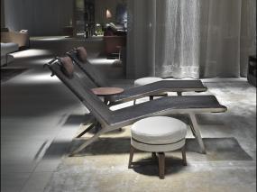 小型办公室办公桌椅摆放效果图