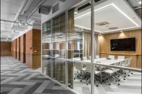 会议室玻璃背景墙隔断图片
