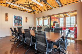 现代会议室吊顶装修效果图