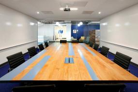 2018现代大会议室吊灯装修效果图片