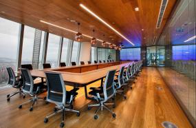 简约会议室集成吊顶装修效果图片