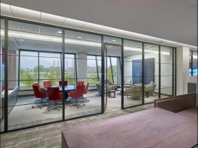 会议室明亮吊顶灯装修效果图片