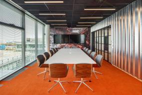 最新会议室集成吊顶效果图片