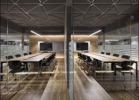 清新的会议室室内吊顶效果图