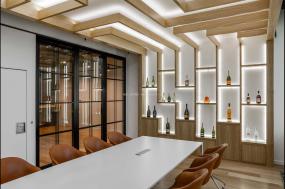 现代办公会议室吊顶装修效果图