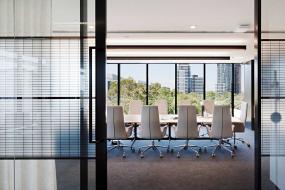 2018简约会议室吊灯装修效果图片