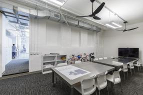 现代办公室装饰设计图片欣赏