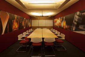 小型会议室背景墙壁纸装修效果图