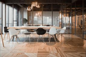 经典现代风格小型会议室布置效果图