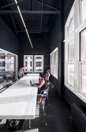 现代大会议室盆栽植物装修效果图片