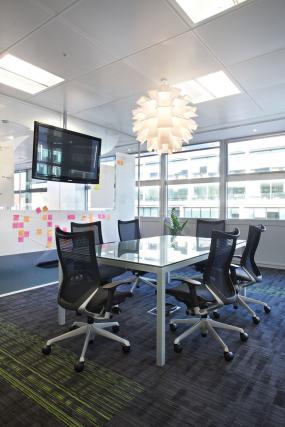 现代写字楼外观设计效果图欣赏