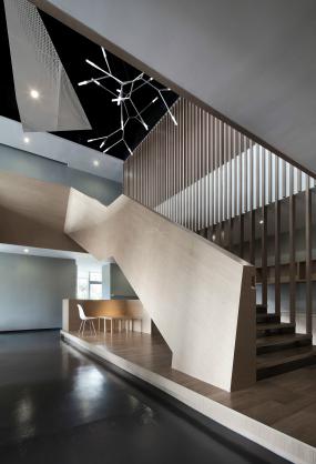 100平写字楼办公室图片