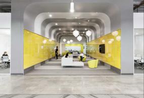 200平办公室简约布局