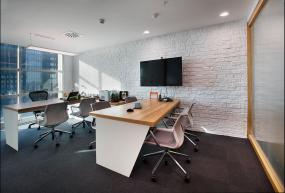 老总办公室圆形简单吊顶装修效果图