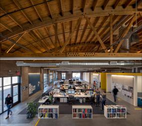 小办公室简约室内装修设计图片2018