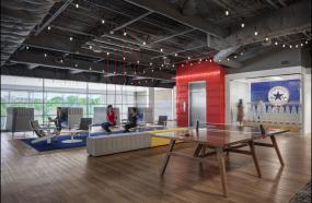 小型欧美风格办公室吊顶装修布置图片