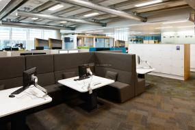 办公室室内休闲区效果图欣赏