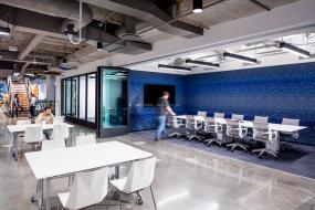 小办公室室内装饰设计效果图片