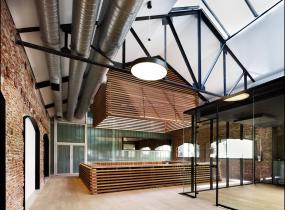 简约设计风格小型办公室摆设装修图