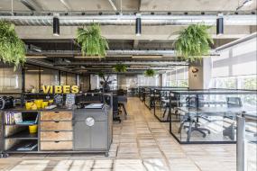 现代办公室装修效果图片展示