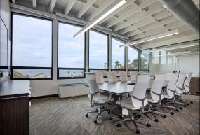 大办公室最新室内装修设计效果图片