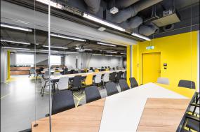 服务公司办公室