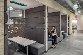 写字楼室内办公室装饰效果图