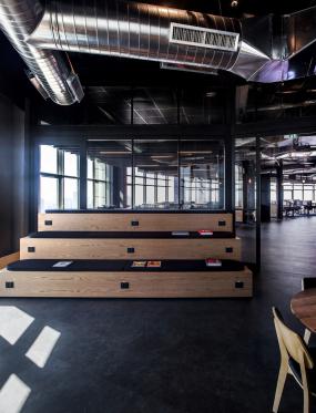 创意现代个性办公室设计样板欣赏