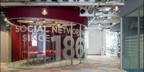 低调奢华装修办公室顶面效果图片