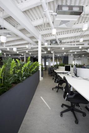 2018个性现代办公室灯具装修方案装修设计图