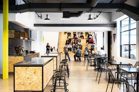 现代办公室装修风格