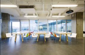 2018简约风格小型办公室室内装修设计图片