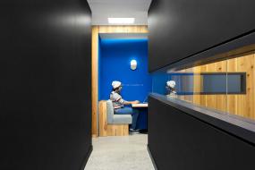 高档科技公司办公室装修效果图