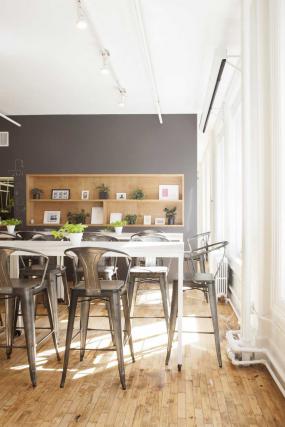 IT公司办公室最新室内装修设计效果图片