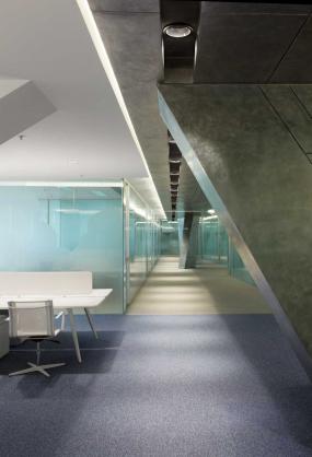 600平方米办公室装修效果图