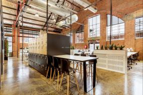 500平办公室装饰图片