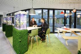 投资公司办公室图片装修