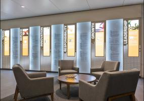 最新投资公司办公室设计装饰效果图片