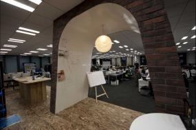 传媒文化公司办公室设计装潢图片